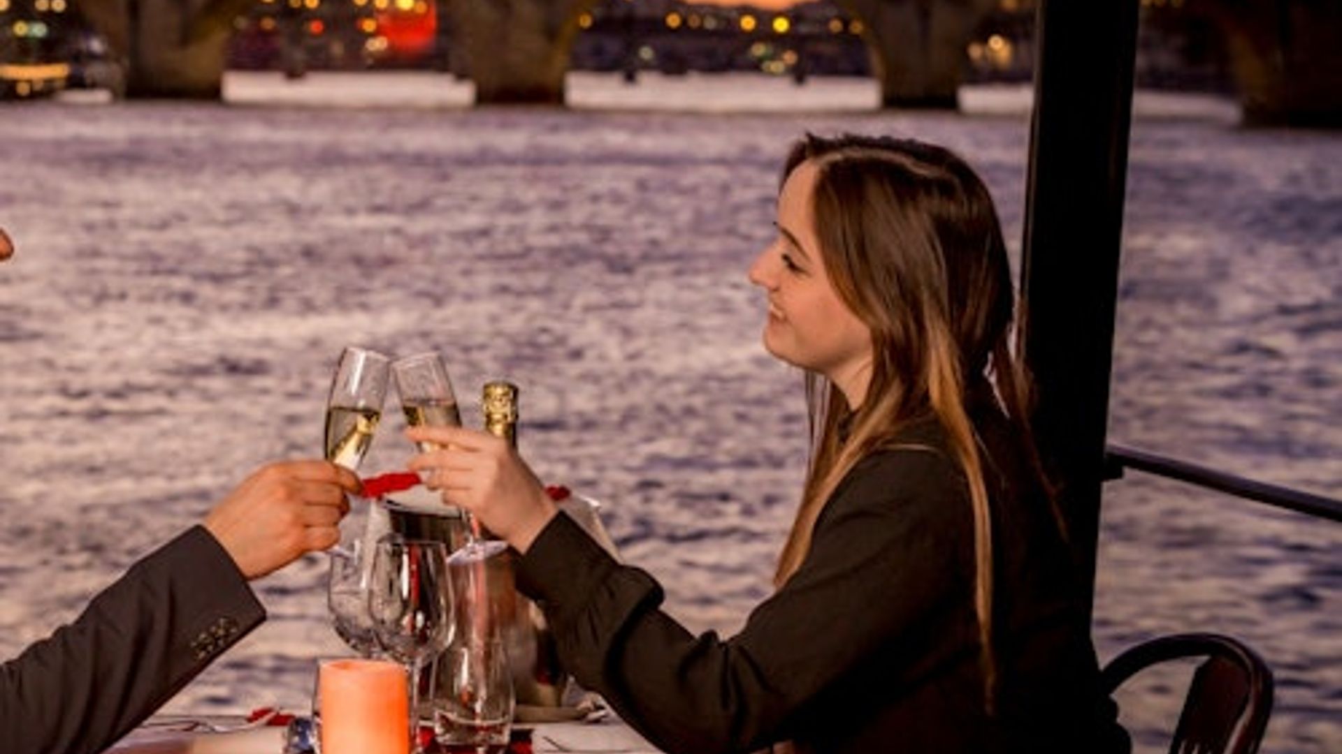 Paris: Seine River Dinner Cruise + Eiffel Tower Access + Moulin Rouge Show