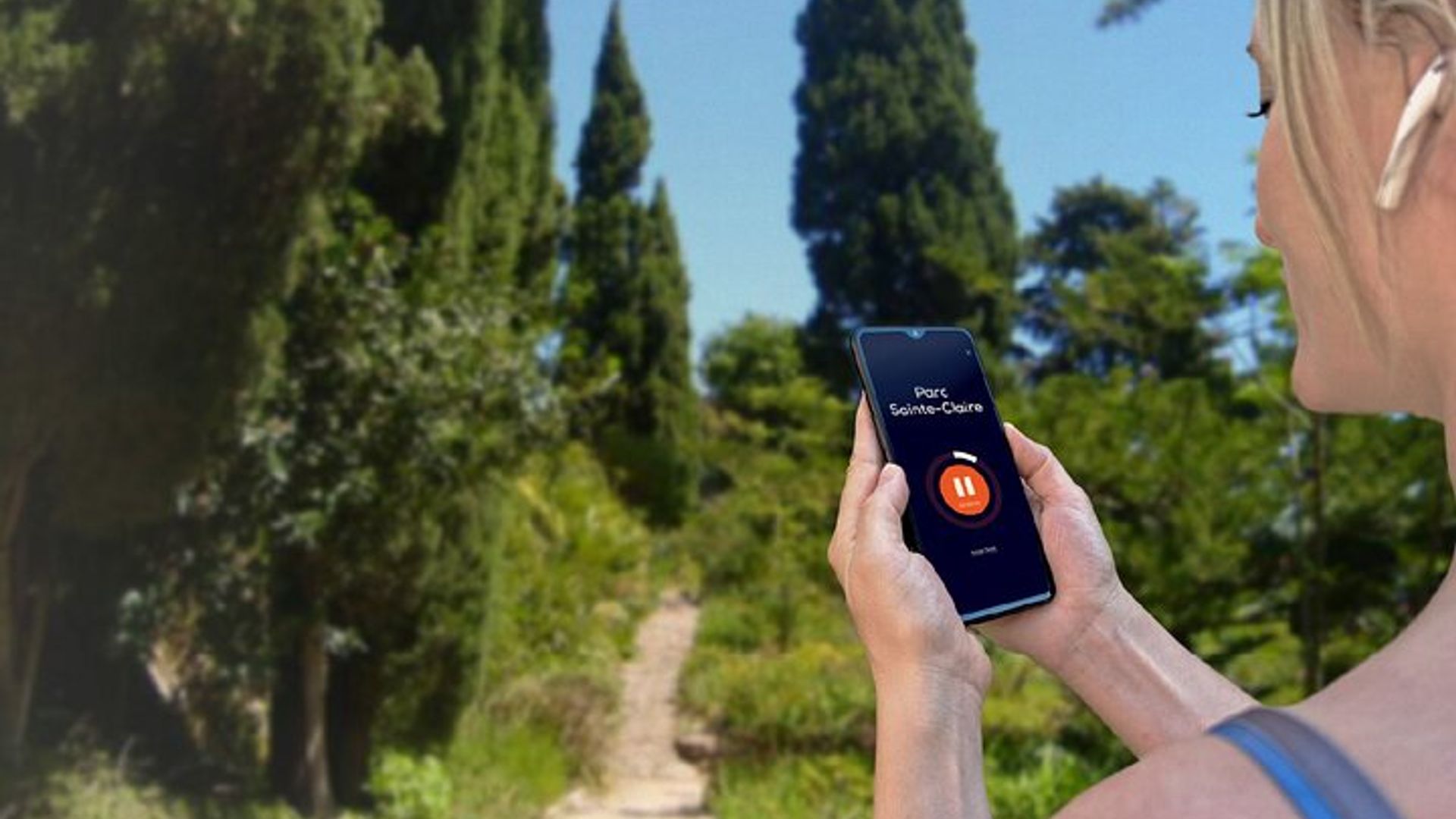 Hyères: 1h40 audio guided walking tour and 18 audio commentaries