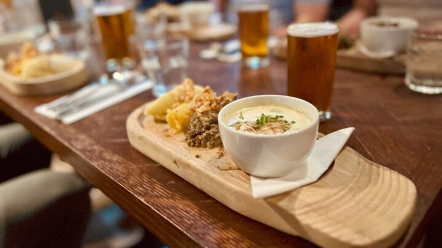 Glasgow: Small-Group Food Tour in the West End
