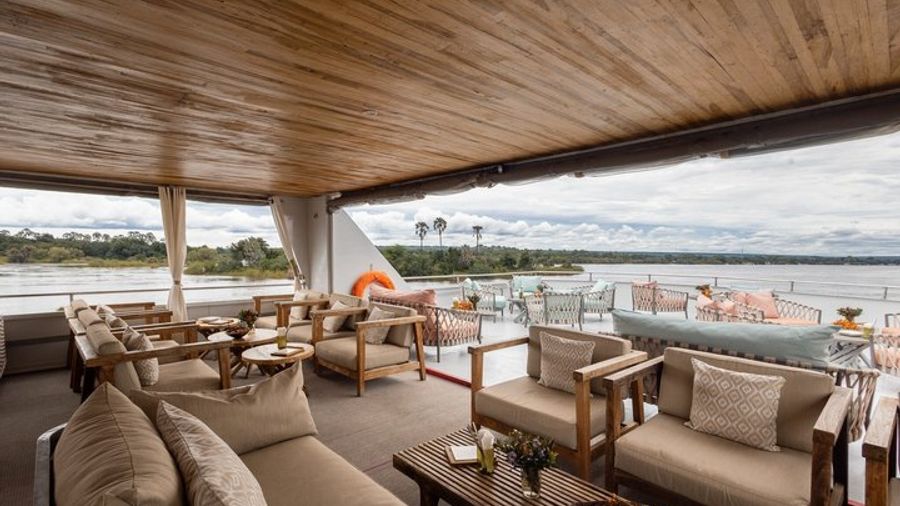 Victoria Falls Zambezi Sunset Cruise with Drinks, Appetizers