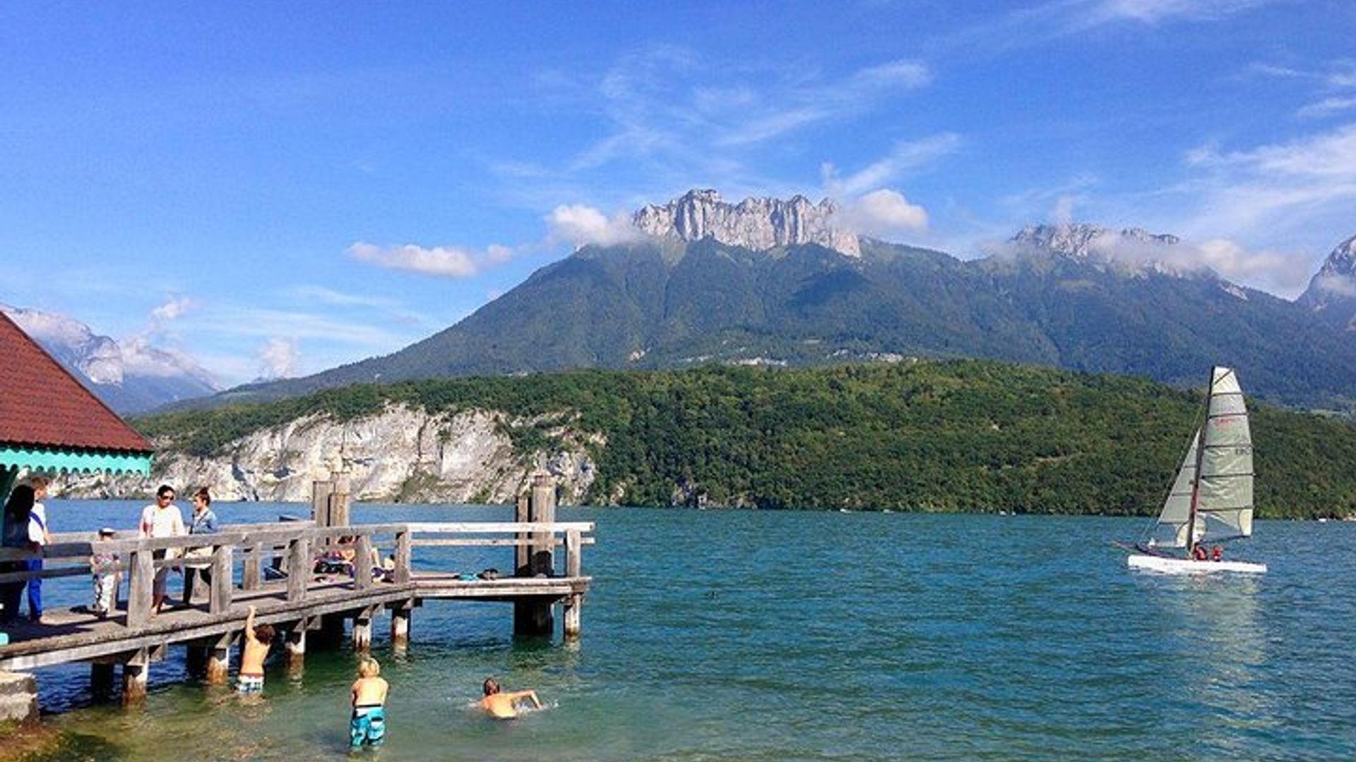 Excursion d'une demi-journée à Annecy au départ de Genève avec le palais de l'Isle