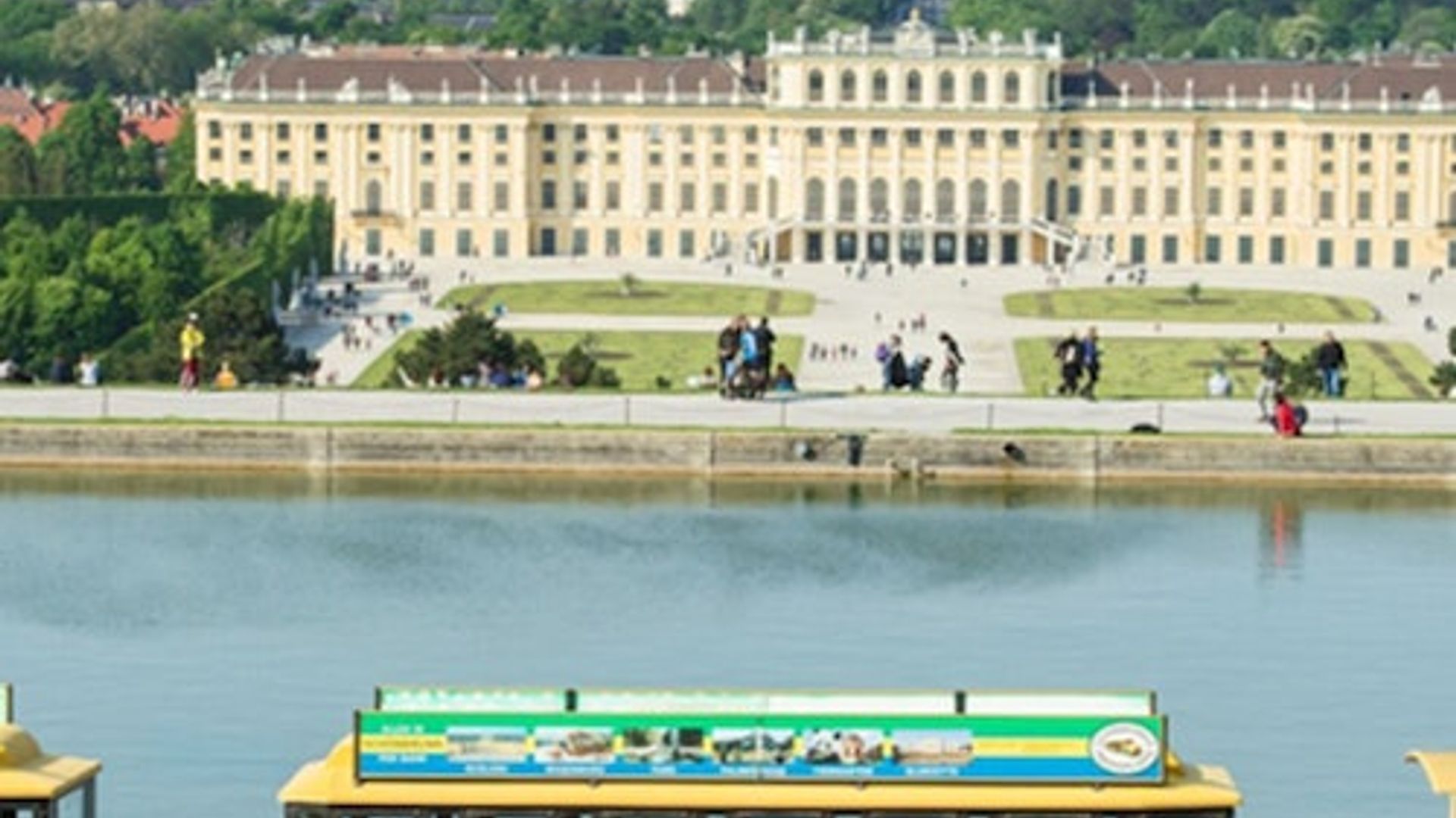 Vienna: Panoramabahn Schönbrunn Express Hop-on Hop-off Train