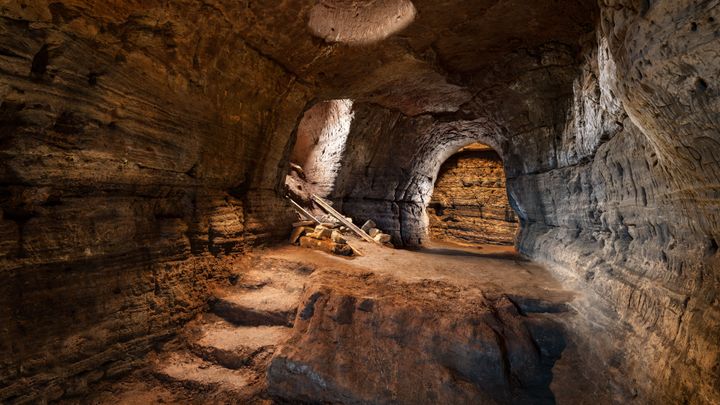 The Underworld of the South