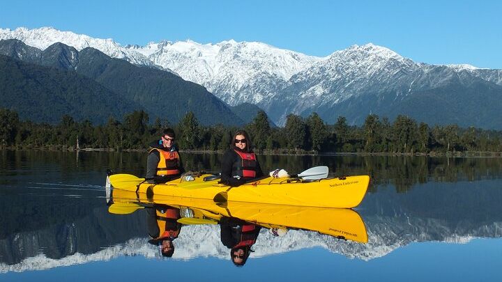 Lake Mapourika Kayak Tour and Kiwi Sanctuary From Franz Josef