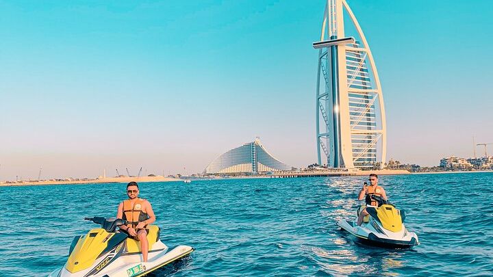 A private jet ski tour in Dubai with refreshments