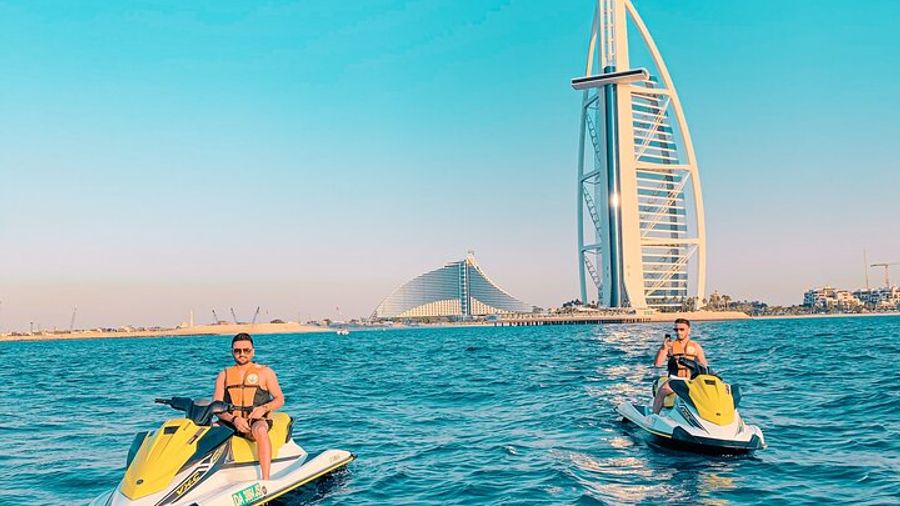 A private jet ski tour in Dubai with refreshments