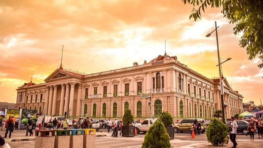San Salvador City and Volcano Tour
