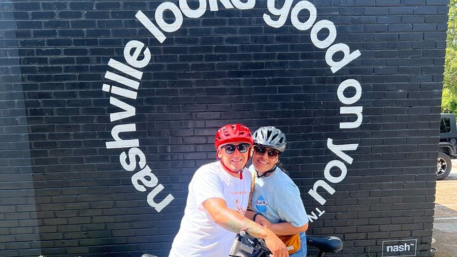 E-bike Rental to Explore Nashville (2 or 4 hours)