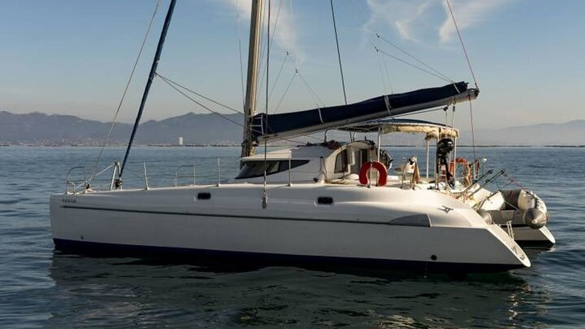 Tour Archipiélago de La Maddalena - Catamarán Deportivo 2