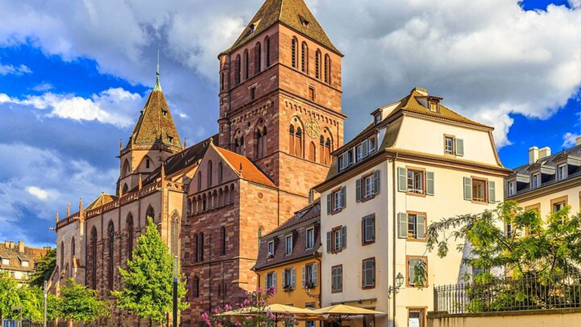 Strasbourg Self-Guided Audio Guide Walking Tour Smartphone App