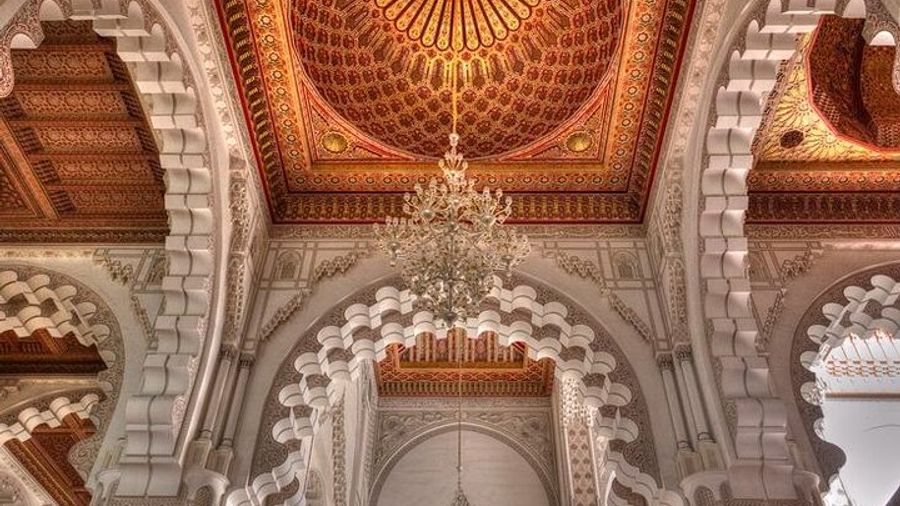 Casablanca Small-Group Tour with Hassan II Fee Included