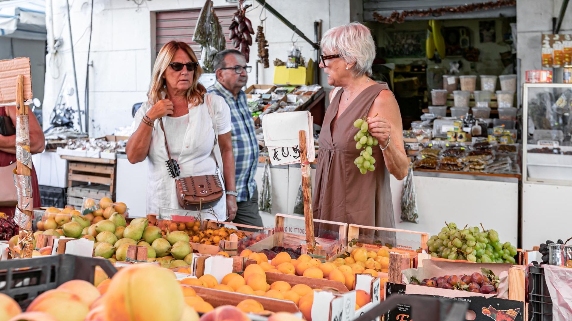 Walking Tour and Cooking Class in Verona