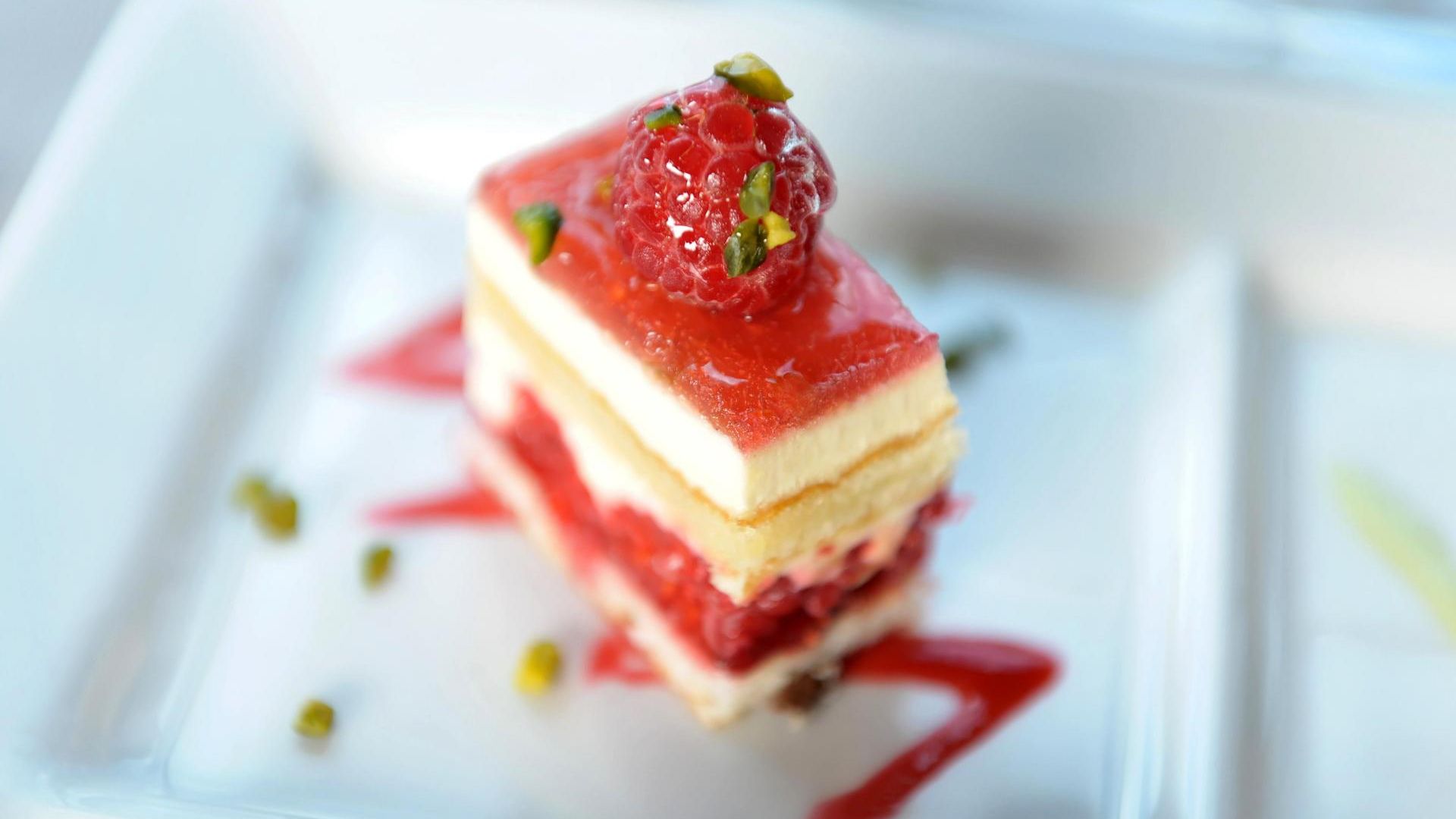 Paris: Dinner Cruise at the Marina (Savers Menu)