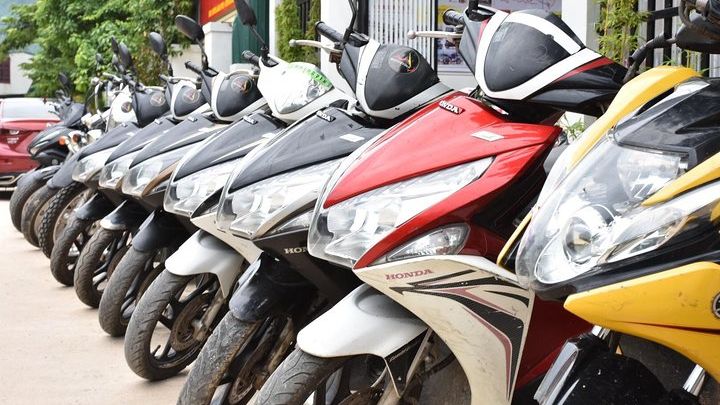 Hue to Hoi An Scooter Rental with Luggage Transfer