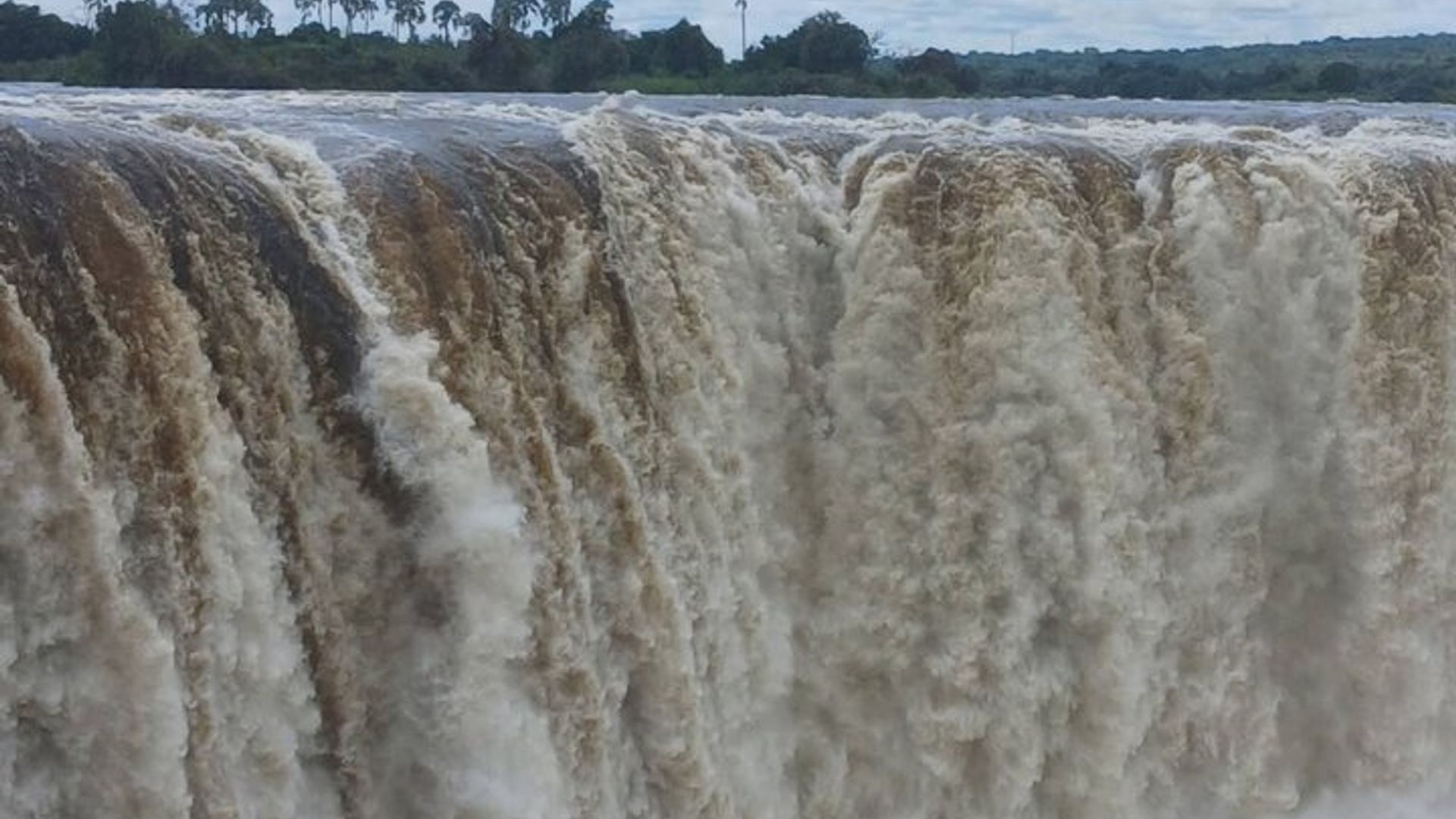 Isumo rya Victoria ryayoboye Urugendo Zimbabwe na Zambiya