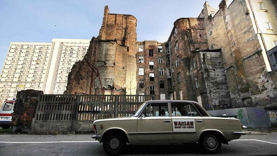 Private 3-Hour WWII-Themed Tour by Vintage Minibus, Warsaw