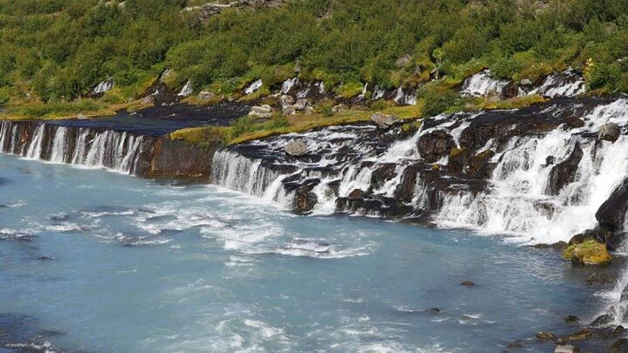 Reykjavik 7-Day Tour with Golden Circle, South Coast, Akureyri