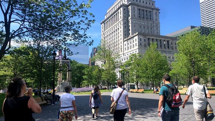 Private Montréal Downtown and Underground City Walking Tour