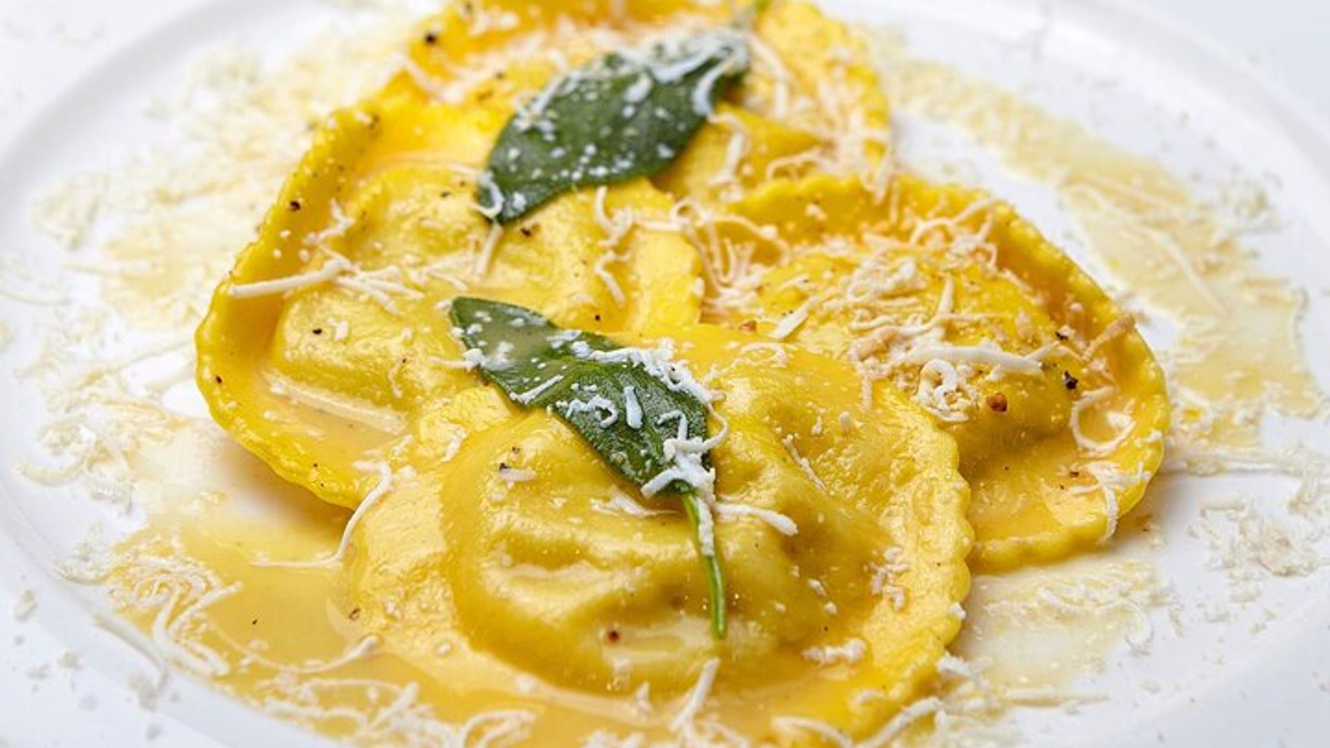 Authentic Italian Cooking Class + Market Tour (3-Course Meal)