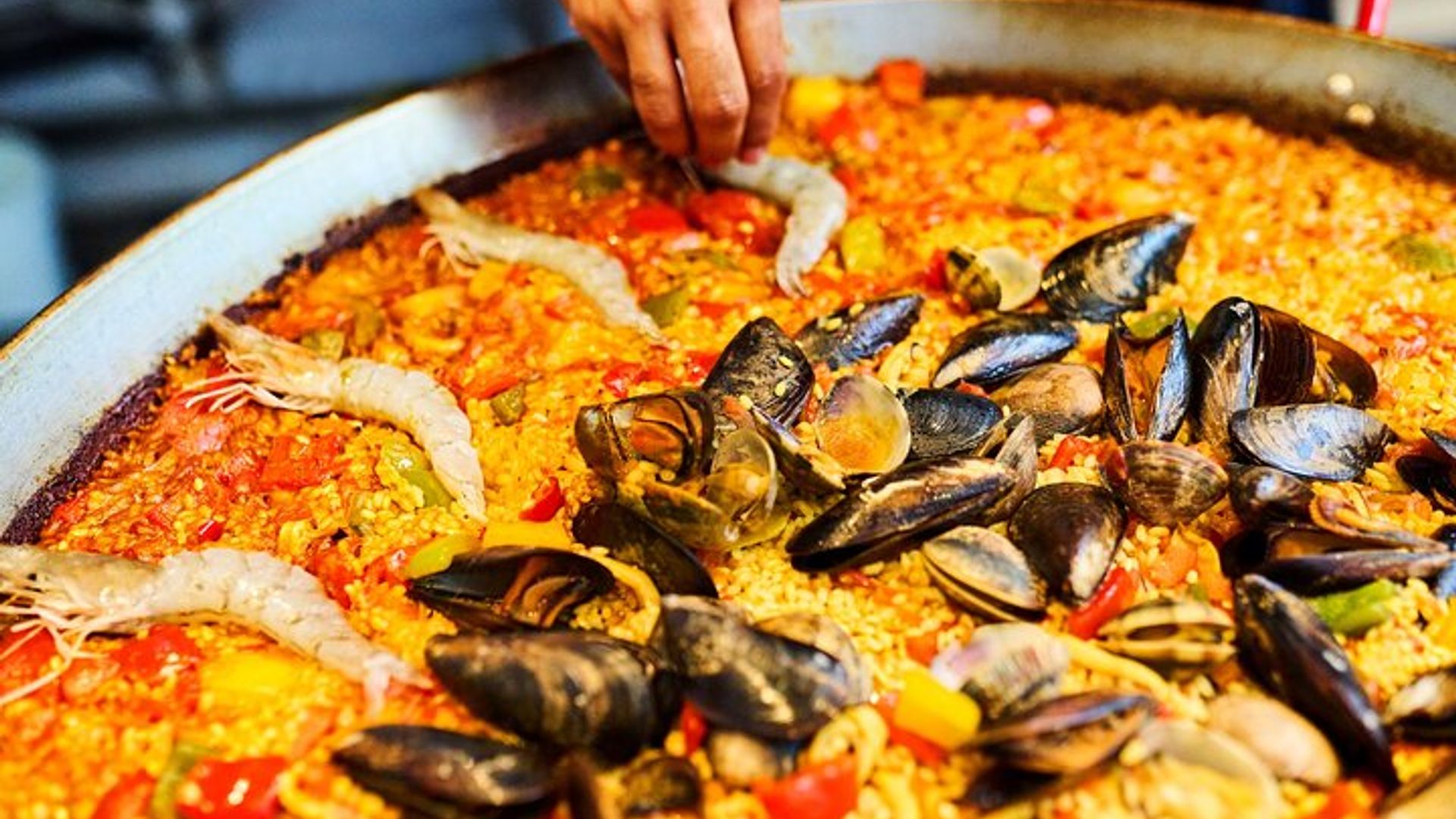 Barcelona Private Paella & Sangria Making Class & Market Visit