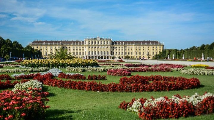 Vienna Schonbrunn Palace Skip-the-Line Entry and Guided Tour