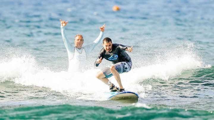 Lahaina, Maui Small-Group Beginner Surf Lesson