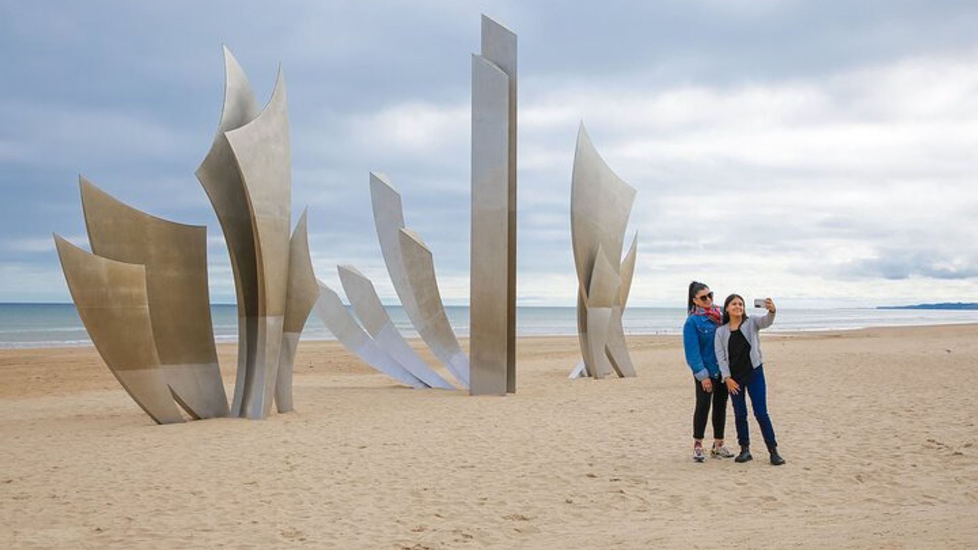 Excursión de 2 días en grupo pequeño a Normandía desde París con recogida