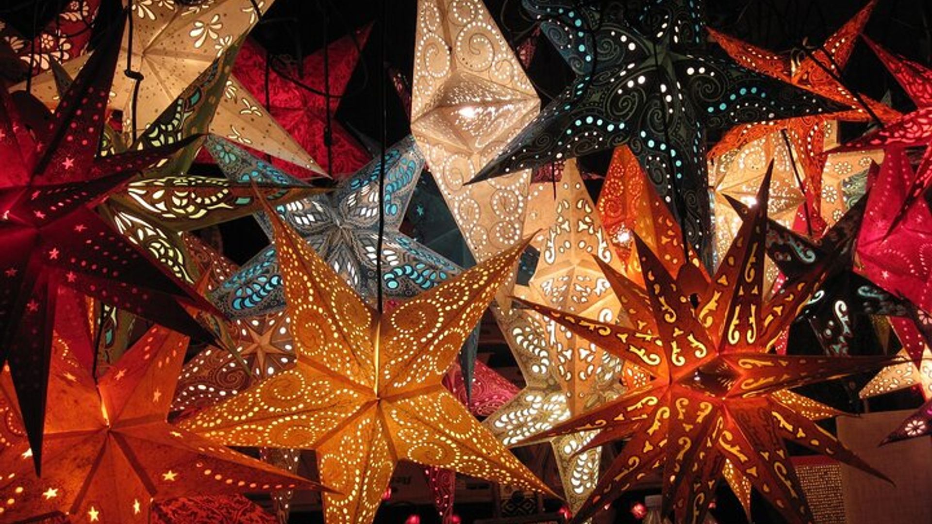 Antwerp Christmas Market Tour With A Professional Guide
