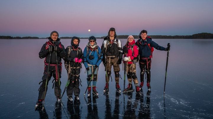 Beginner friendly Nordic Ice Skating On lakes in Stockholm
