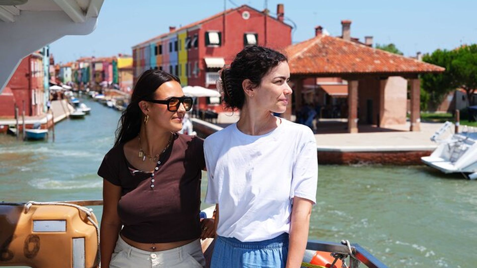 Ilhas de Veneza: Aventura em Vidro de Murano e Renda de Burano