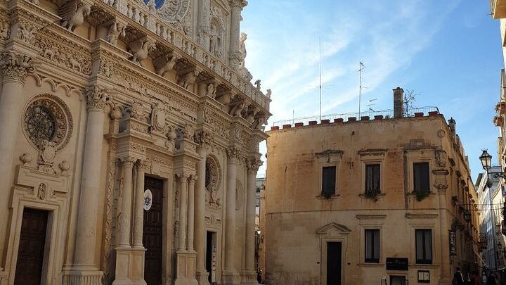 Tour of Lecce with a visit to the basement of the ancient synagogue