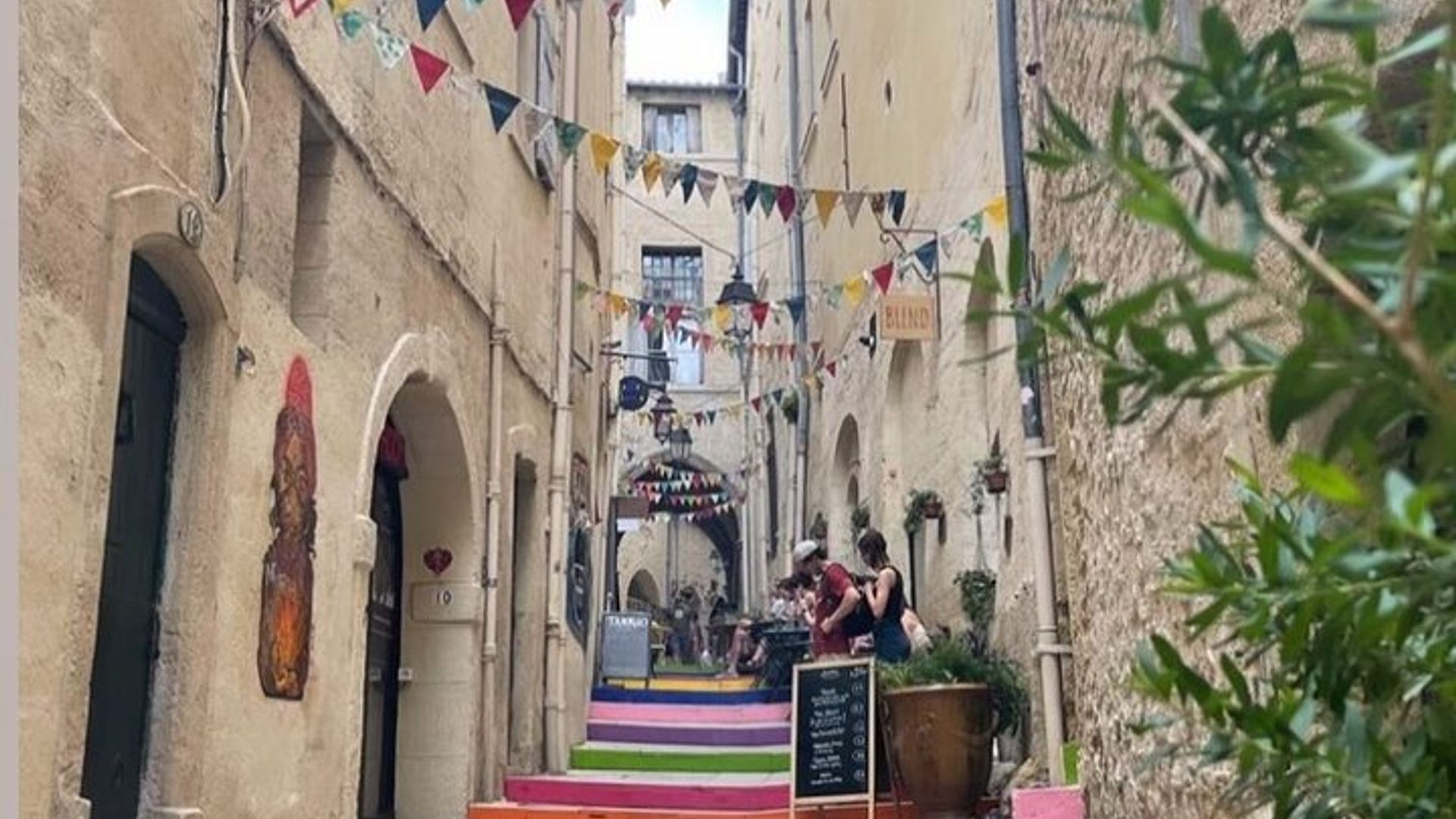 Visite Guidée du Centre Ville de Montpellier en Vélo électrique