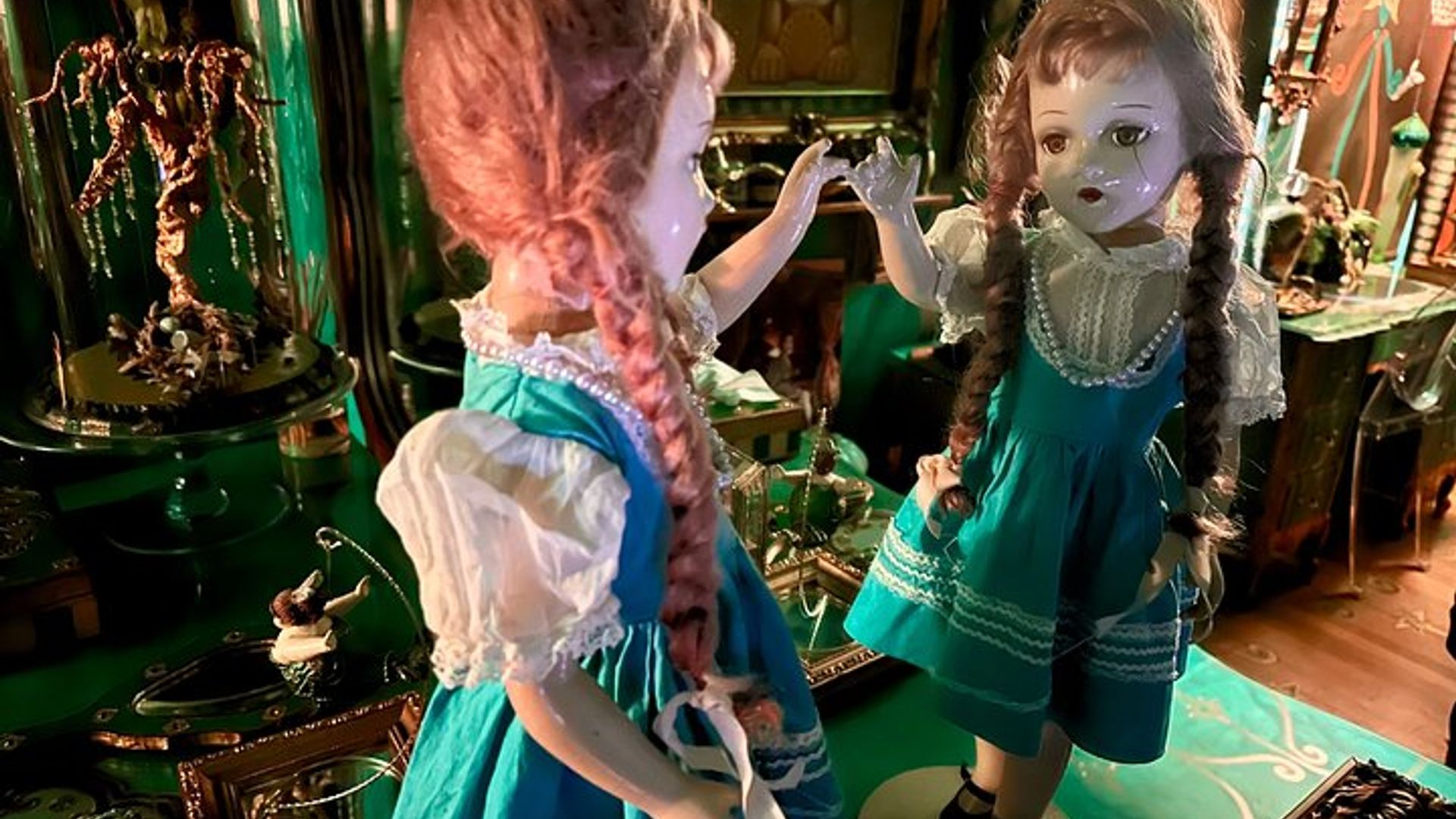 San Francisco Gregangelo Museum - Haunted Doll House image 2