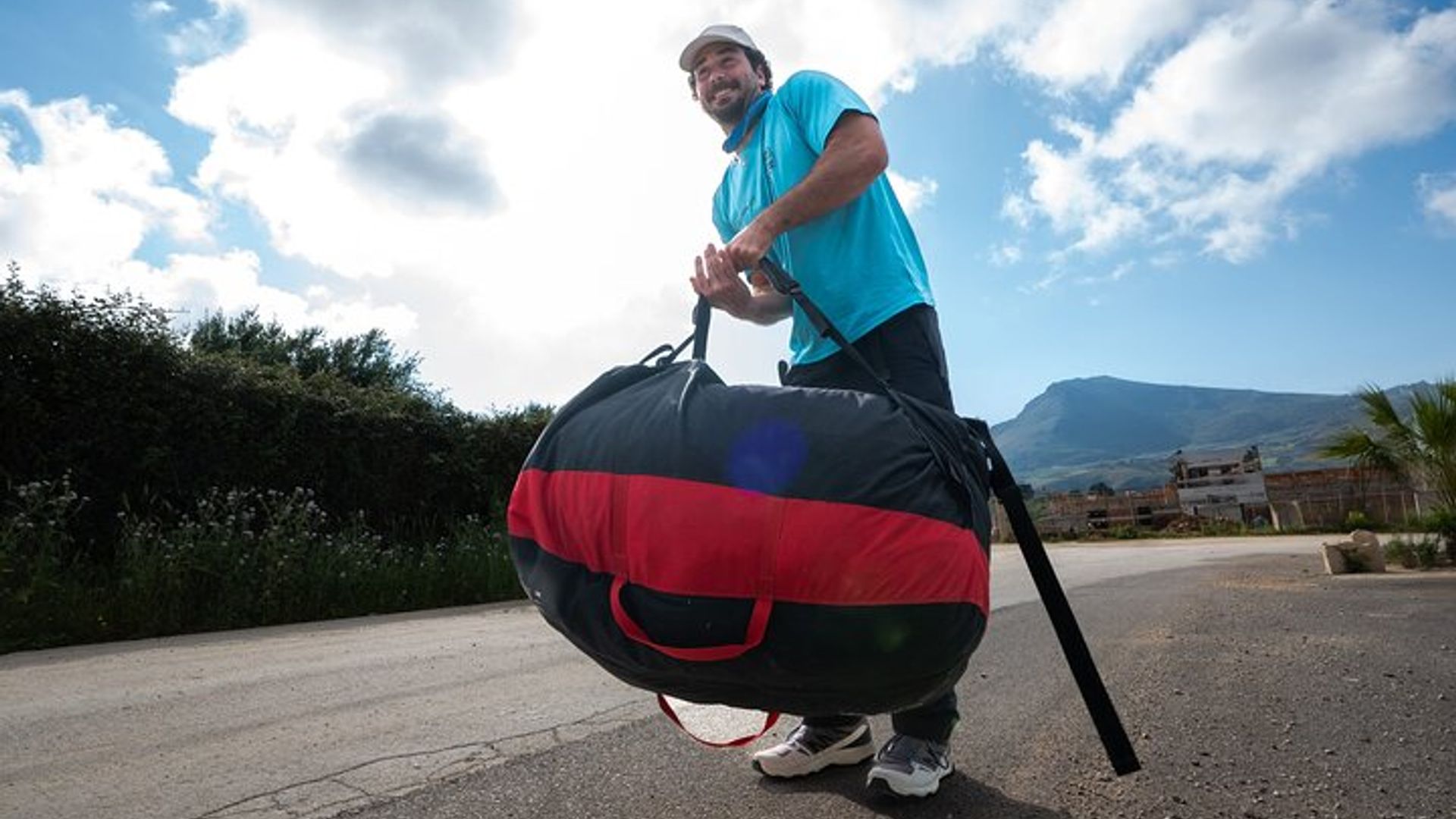 Palermo : Vuelo en Parapente en Grupo Pequeño Guiado