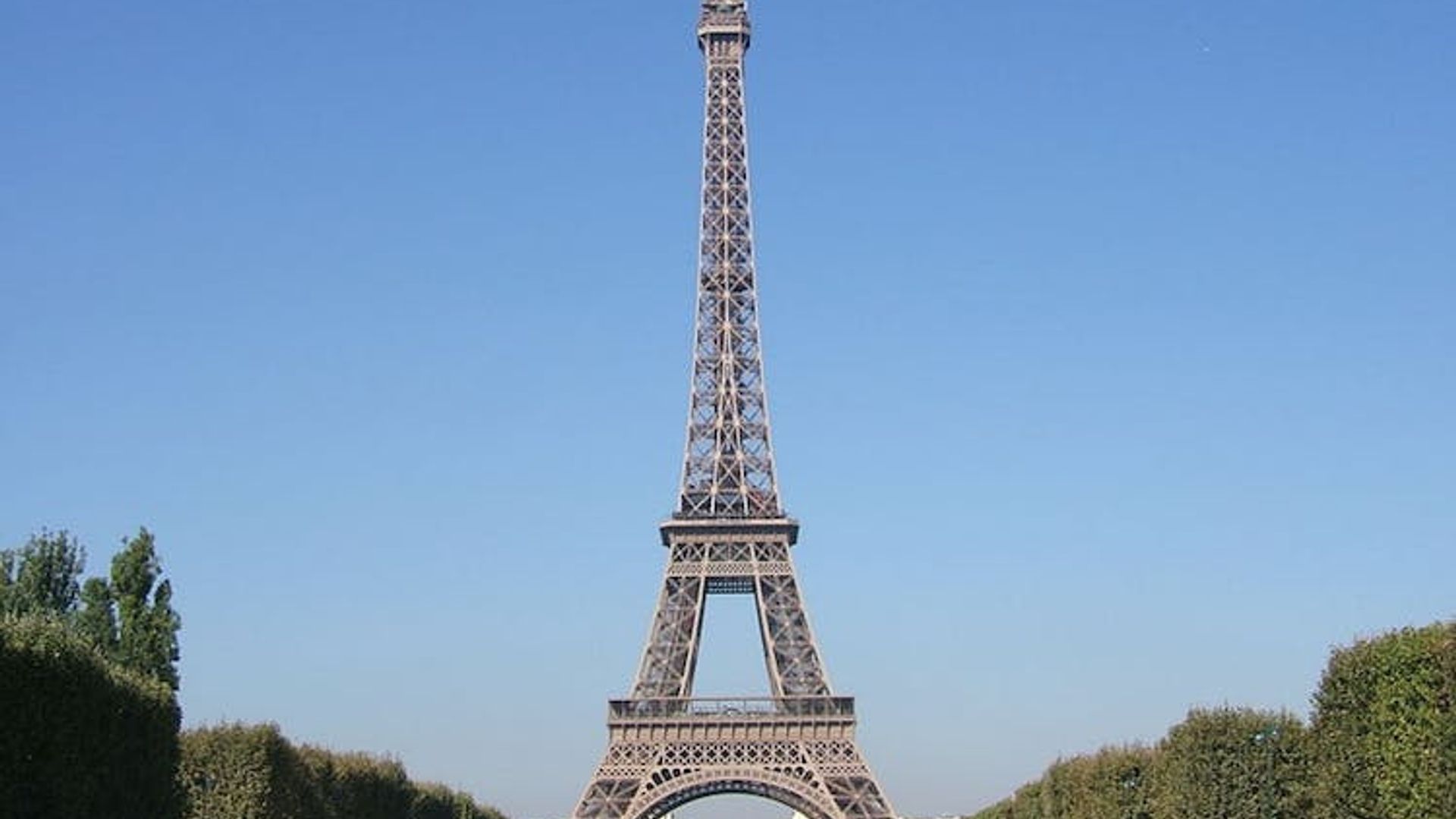 Paris: Best of Paris City Tour with Eiffel Tower, Lunch and Seine Cruise