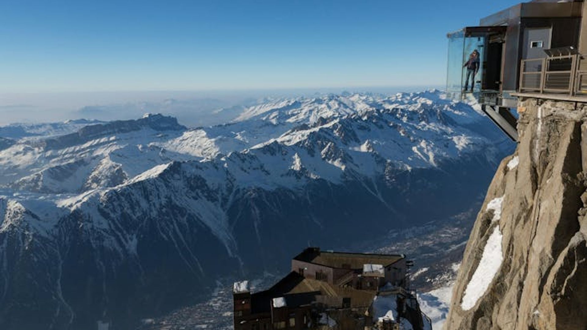 Chamonix guided day-trip with cable car and mountain train from Geneva