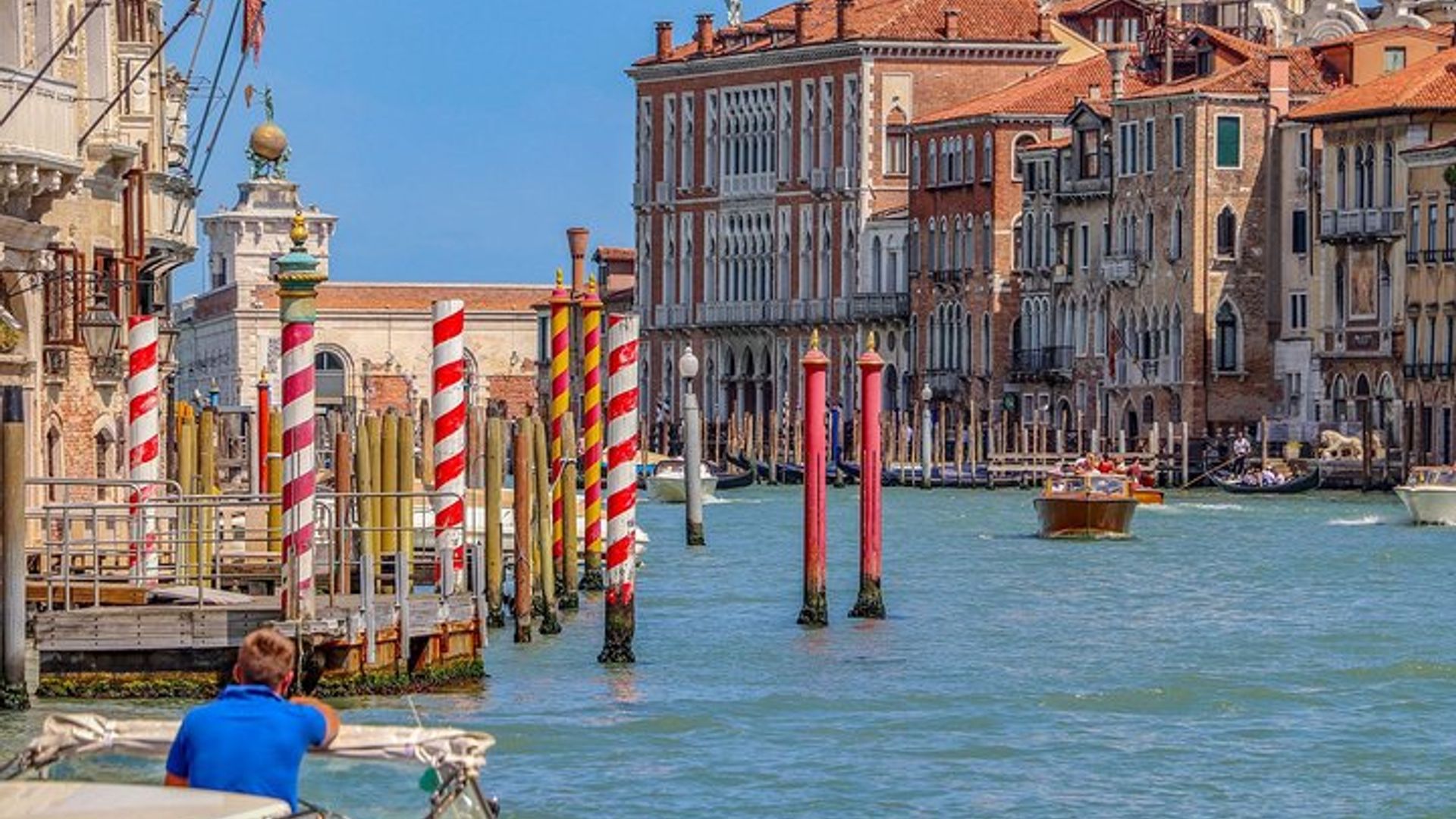 Venice: Small-Group Rialto Walking Tour with a Local