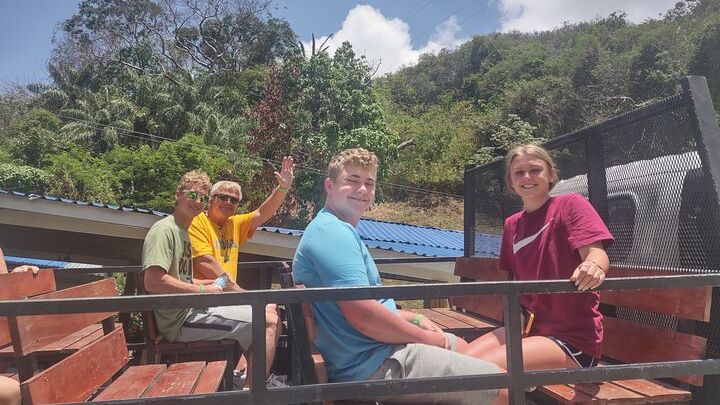 Roatan Private Zipline Adventure with Monkeys and Sloths