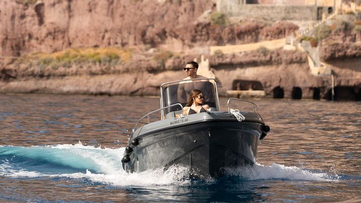 Private Cruise Luxury Self Drive Boat - Explore the best spots