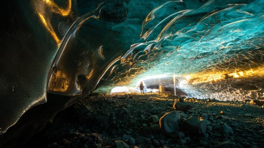 Iceland: Early-Bird Crystal Ice Cave Small-Group Tour
