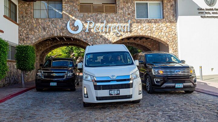 Private Transfer from Los Cabos Airport to Cabo San Lucas