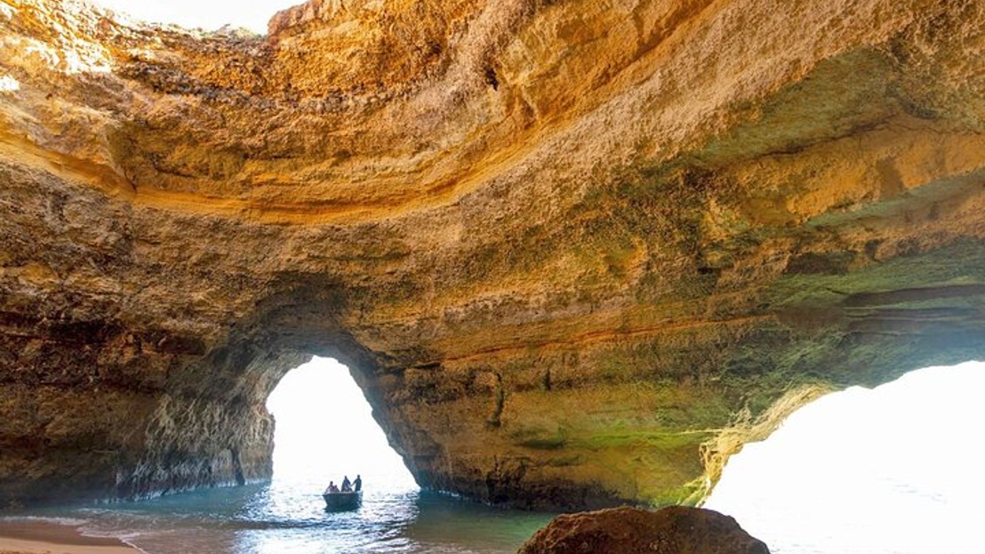 Benagil Cave Tour From Armação de Pêra