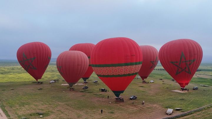 Agadir: Sunrise Hot-Air Balloon Ride With Breakfast and Pickup