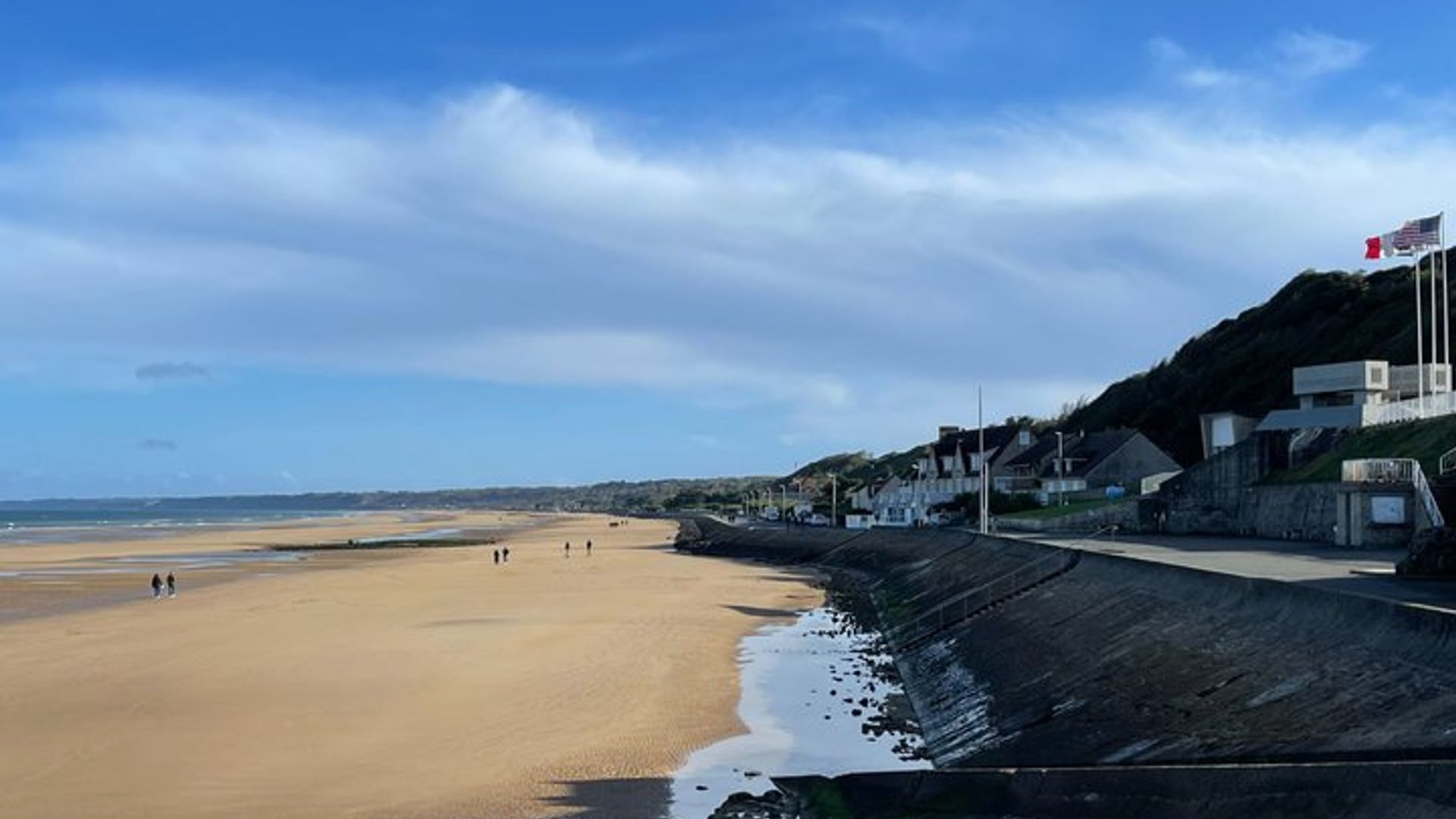UNESCO DDay Tour Omaha Beach Pointe du Hoc American Cemetery