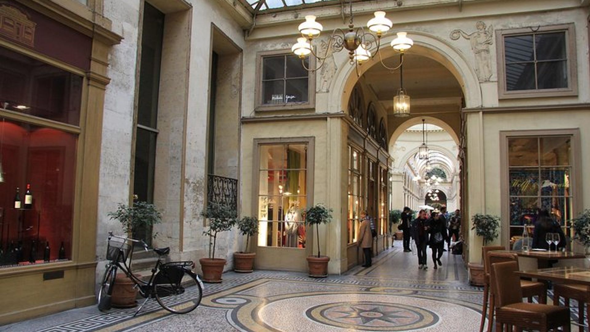 Paris: Covered Passages Small-Group Walking Tour with Wine