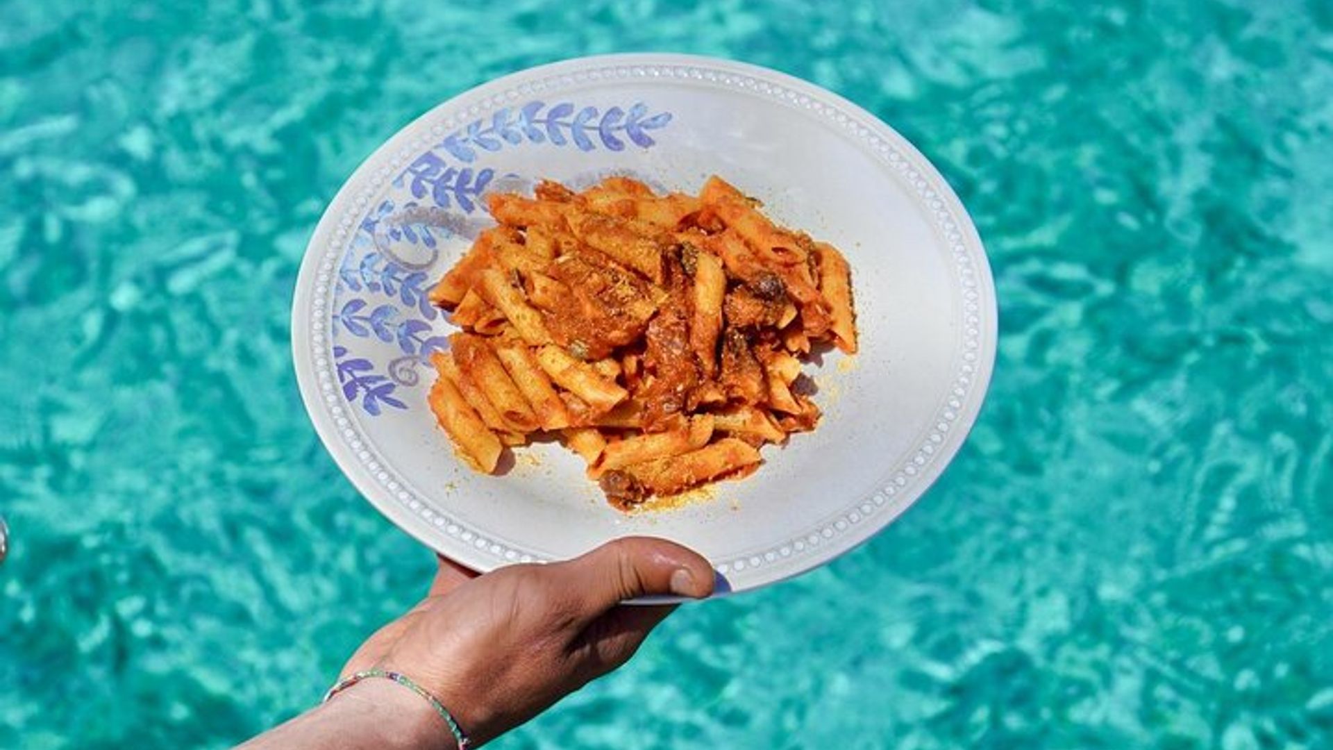 A full-day, small-group Maddalena boat tour, with lunch