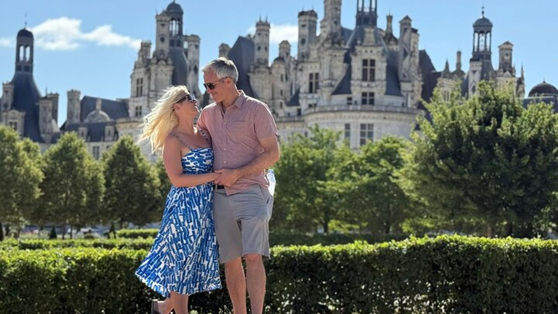 Excursion d'une journée de dégustation de vins et châteaux de la Loire au départ de Paris
