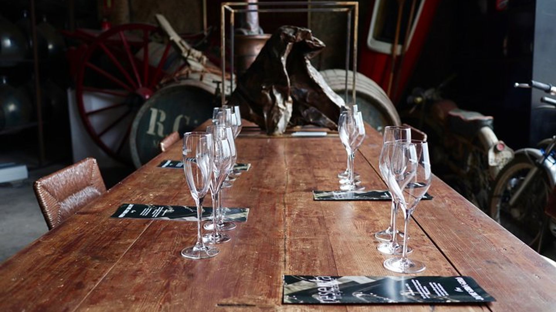 Barcelona Cava and Chocolate Excursion with 4-Course Lunch