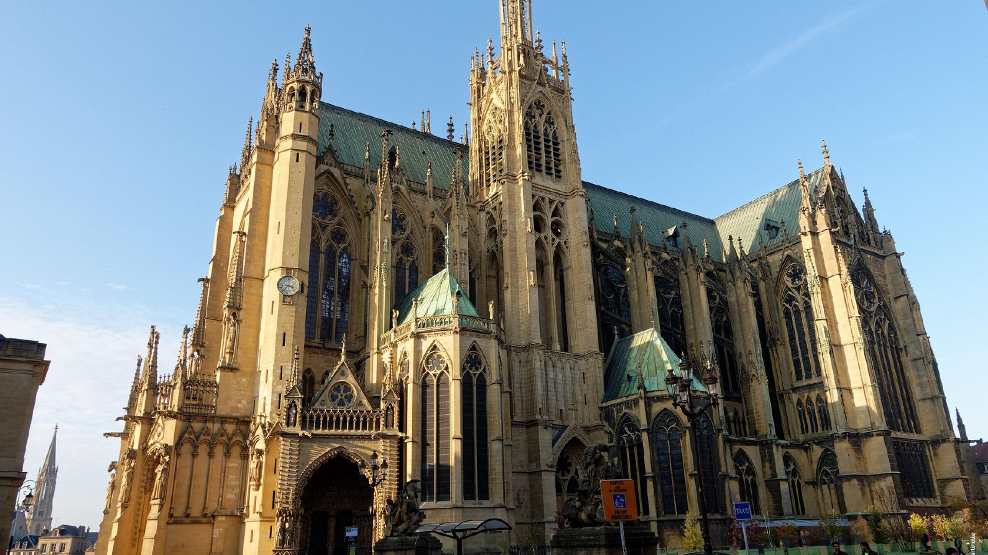 Metz: Audio Guided Walking Tour (3:15 - 27 audio comments)