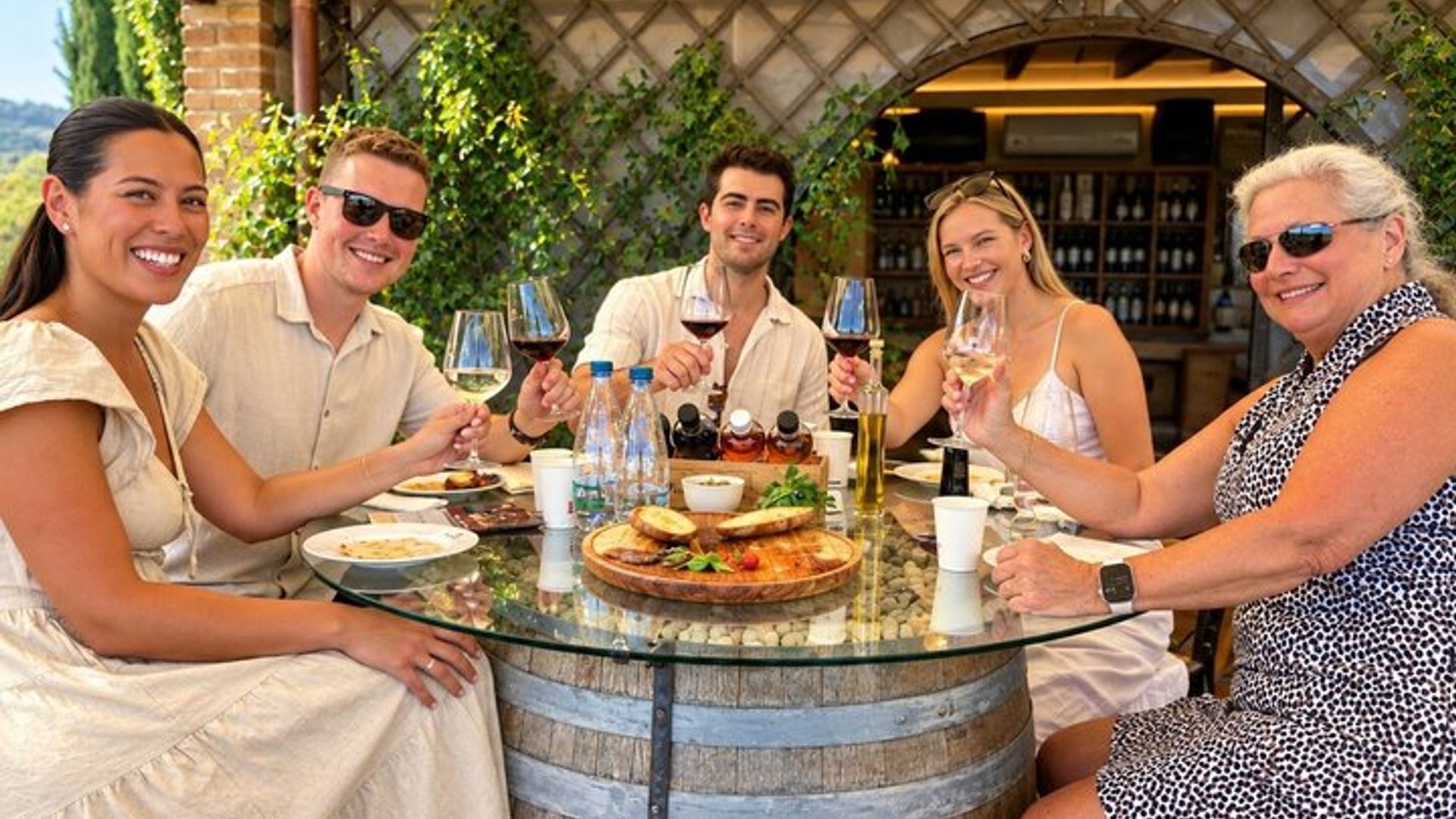 Ultimate Tuscany Wine Tour: 3 Wineries & lots of Tastings